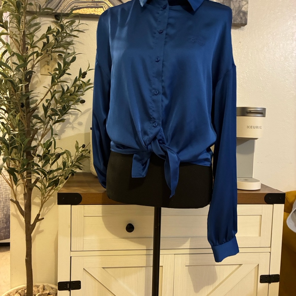 Guess Blue Satin Blouse - Picture 7 of 9